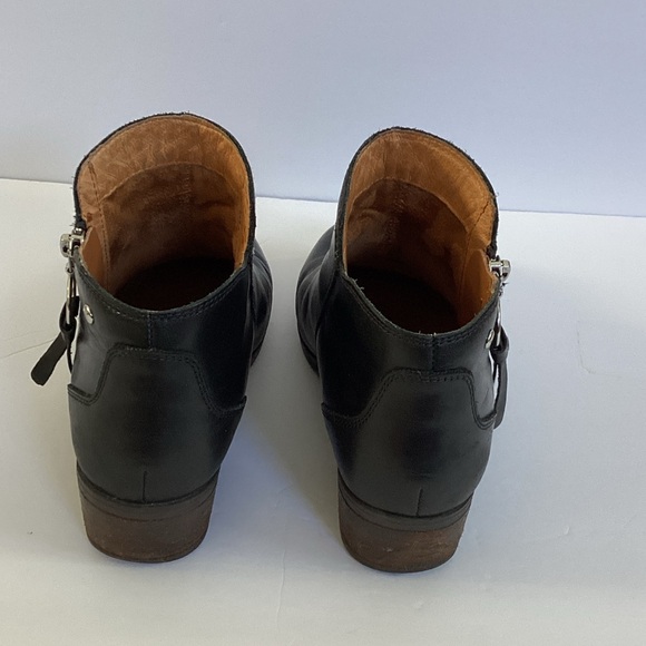 PIKOLINOS Black Leather Ankle Booties with Zipper - Picture 3 of 5